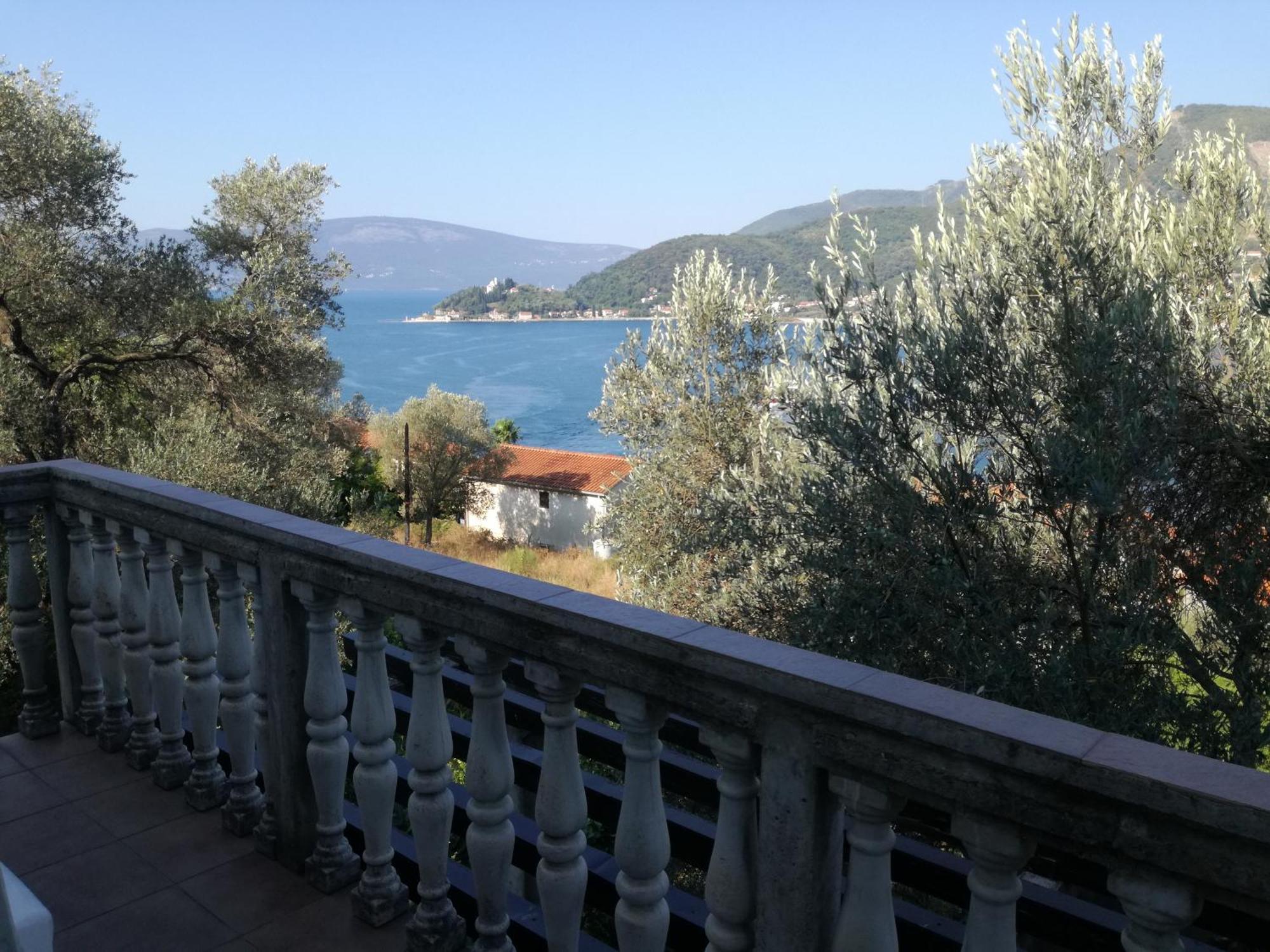 Apartman Irena Tivat Exterior foto