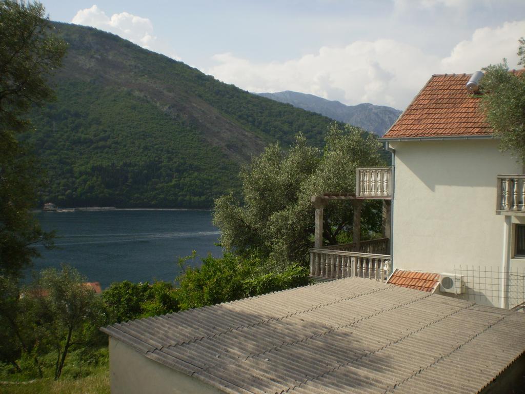 Apartman Irena Tivat Exterior foto